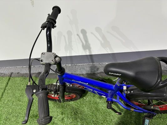 Lightweight Kids Bikes With Front Suspension And Non Slip Pedals